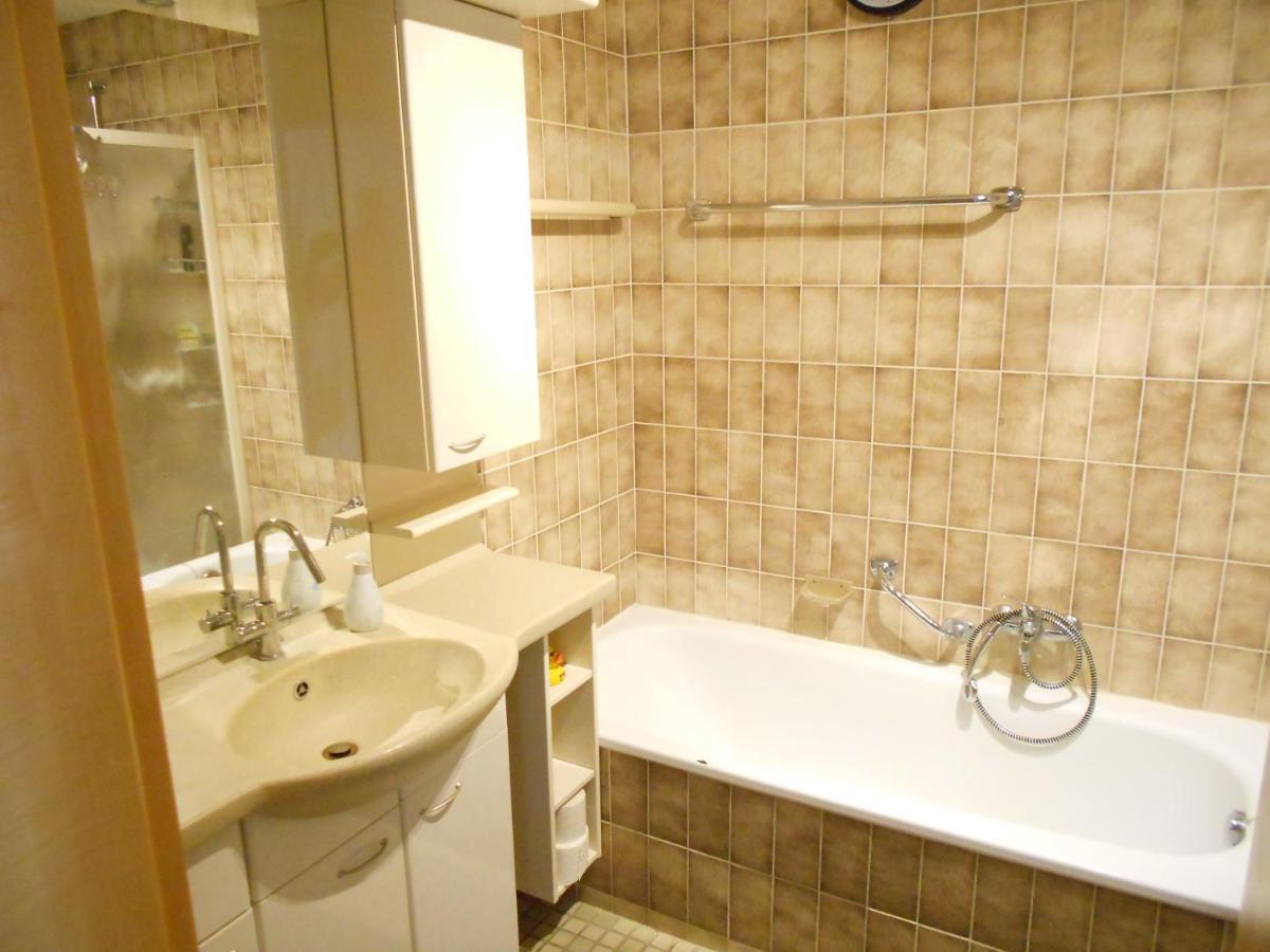 Grosses Zimmer Bad Kueche Wohnzimmer Terasse Garten Zentral Ruhig Landsberg am Lech Εξωτερικό φωτογραφία