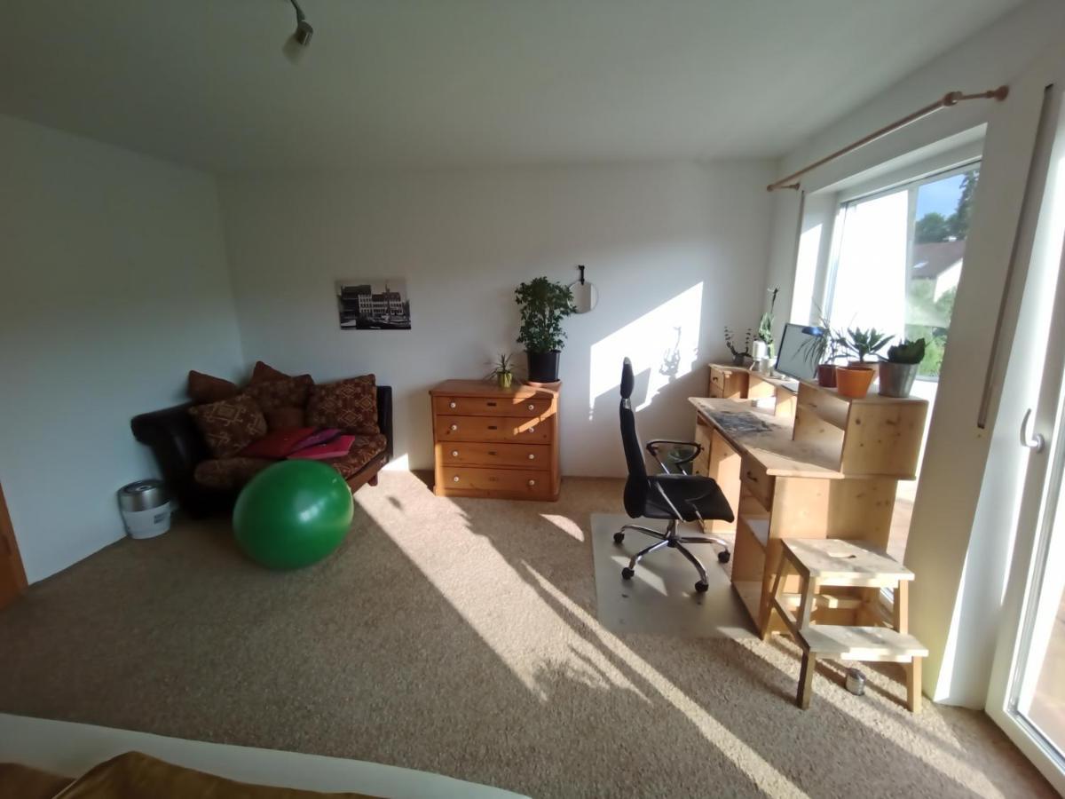 Grosses Zimmer Bad Kueche Wohnzimmer Terasse Garten Zentral Ruhig Landsberg am Lech Εξωτερικό φωτογραφία